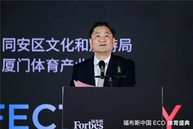 观察每名球